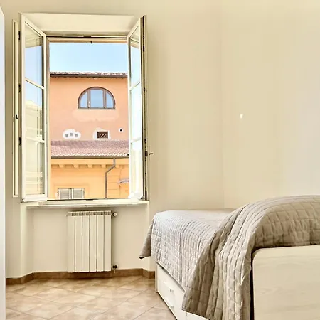 Cavour 9 - Luminoso 3 Borgo Stretto Vista In Centro Апартаменты *