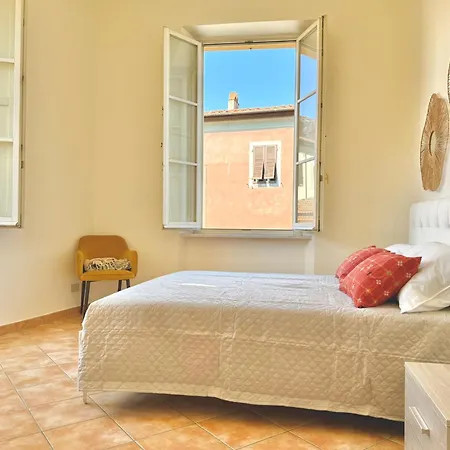 Cavour 9 - Luminoso 3 Borgo Stretto Vista In Centro * Пиза