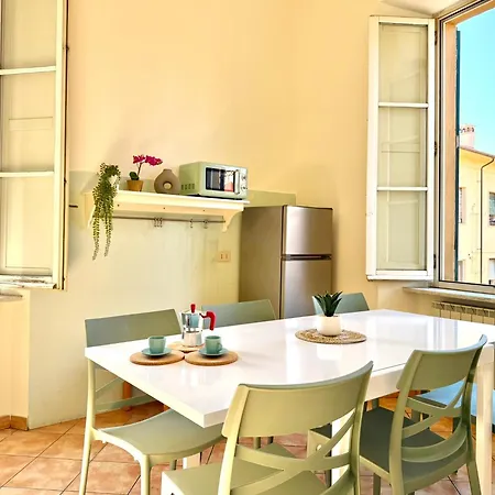Cavour 9 - Luminoso 3 Borgo Stretto Vista In Centro 比萨